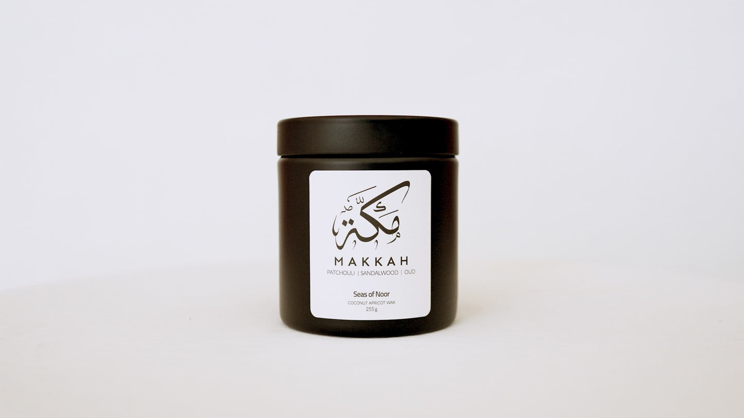 Makkah Scented Crackling Wood Candle